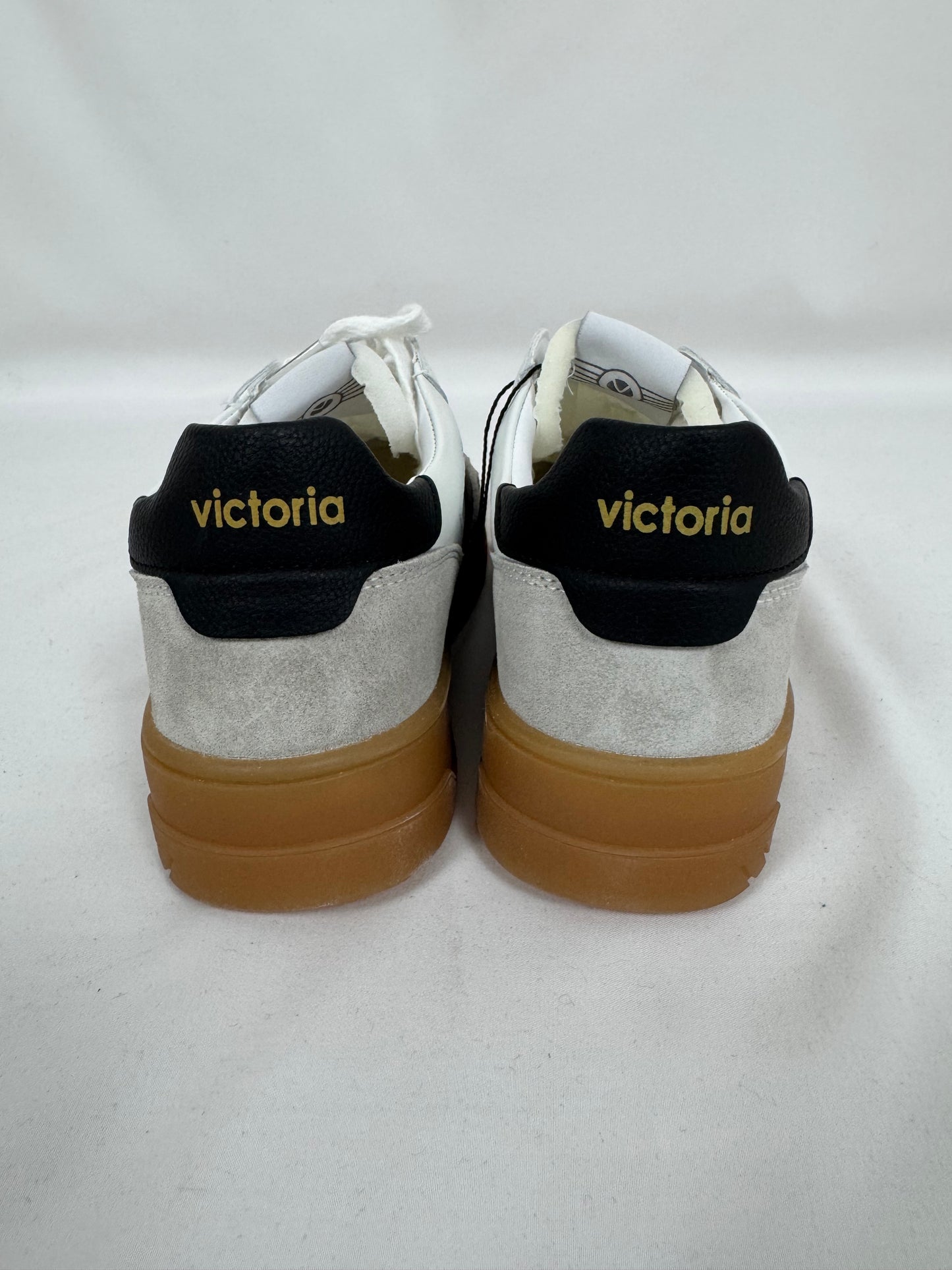 Sneakers Victoria