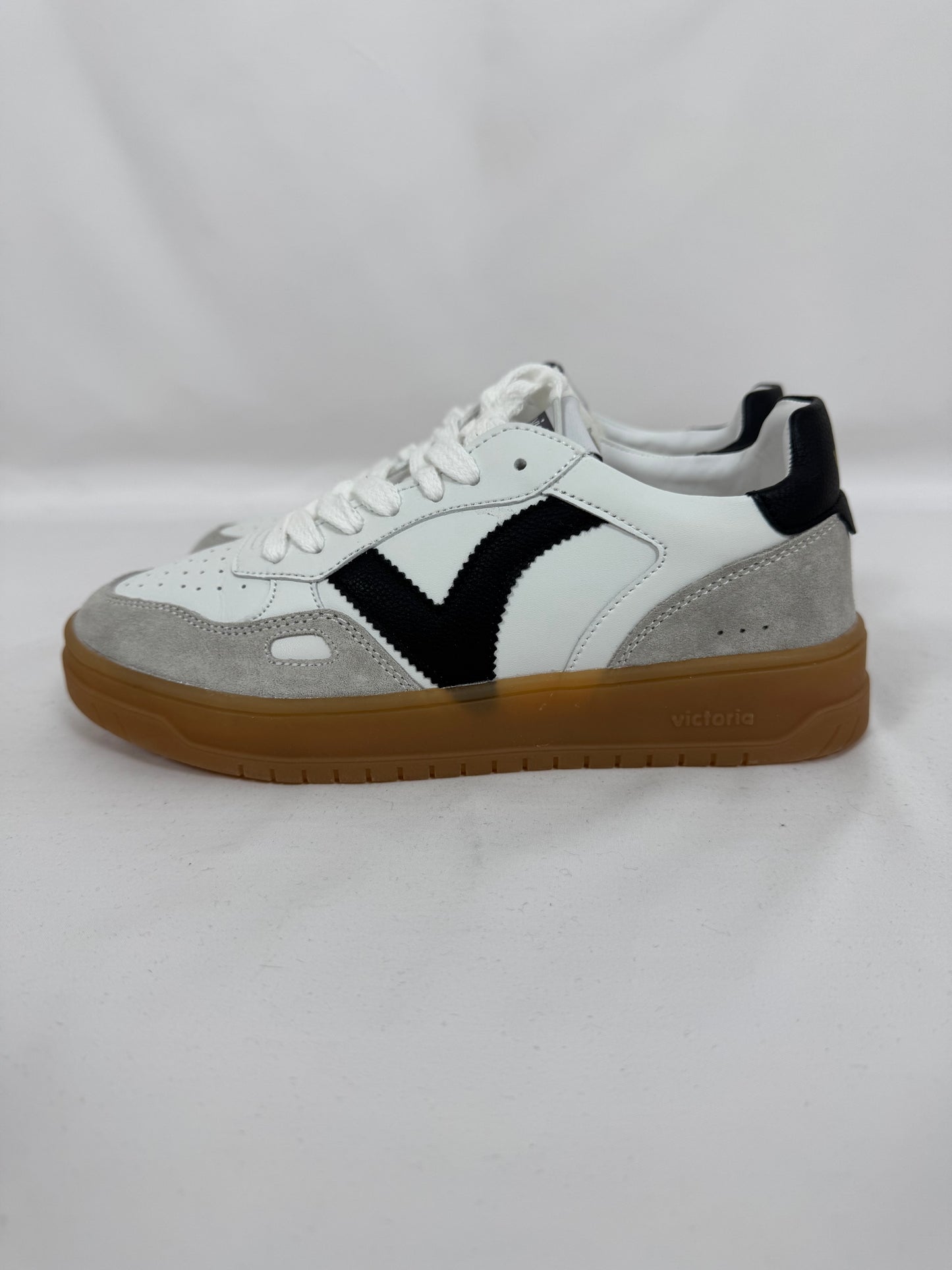 Sneakers Victoria